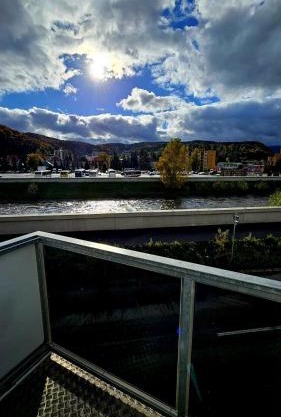 Hron River View Apartment Self check -in Free Parking