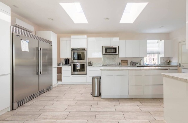 Huge Poway/Rancho Bernardo Home-Incredible Views-Perfect for Family & Friends!nn