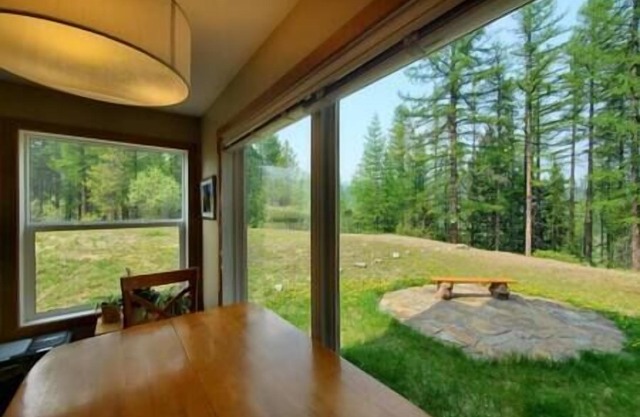 Hummingbird Suite Walk to Base of Ski Hill