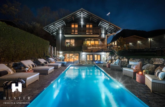 Hunter Chalets - The Bungo - Fully Catered