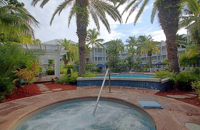 Hyatt Sunset Harbor - ground-floor studio steps from Duval & Mallory Square