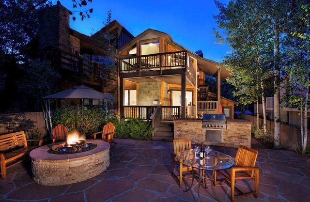 Hyman Luxury Townhome - 5BR/5.5BA - SLEEPS 12 - ASPEN - CENTRAL CORE