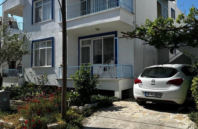İdil Apart - Datça