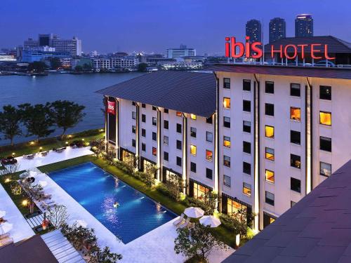 Ibis Bangkok Riverside