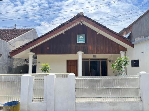 Ijen Transito 2 HOMESTAY