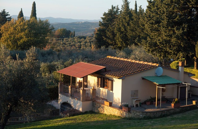 Il Melograno - Tuscan elegance in the hills with breathtaking sea views