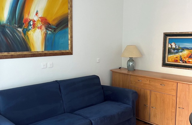 in heart of NICE nearby hotel Mariotte&the sea 1 avenue des Baumettes