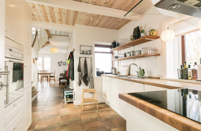 In the popular Vang is this beautiful house with a wonderful sea view of the Baltic Sea.