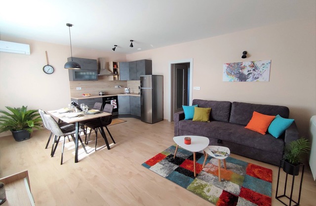 In The Zone - Relax 4+1