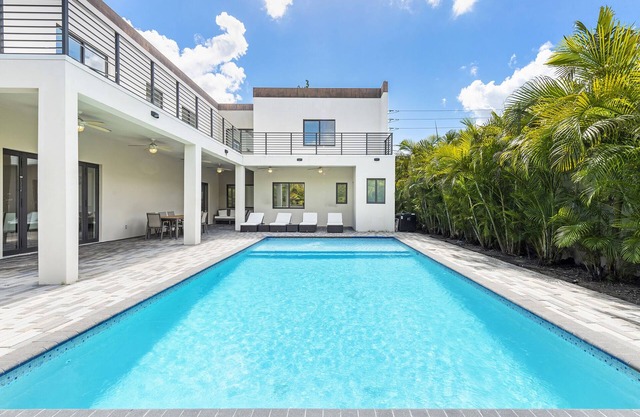 Incredible 10BR/11BTH Oasis Villa