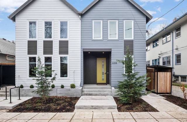 Incredible Kerns Neighborhood Location, New Construction and Furnishing, Walk or Bike to Everything