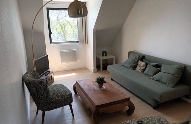 Independent apartment - expectionnal sea view - swimming pool - 5 persons