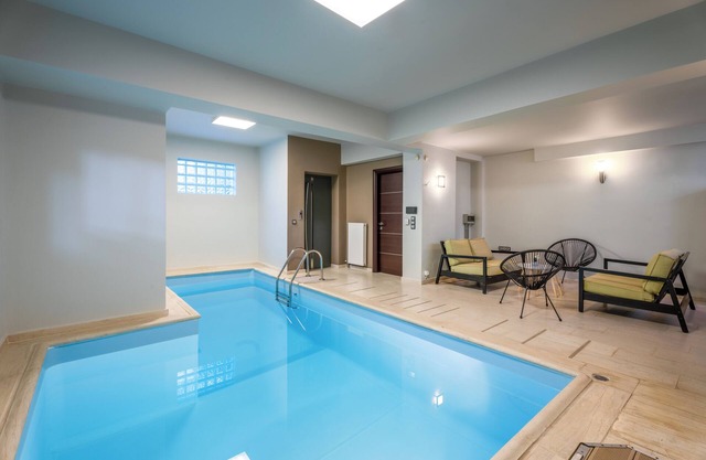 Indoor pool villa Lagonisi 4-BDRM near the beach