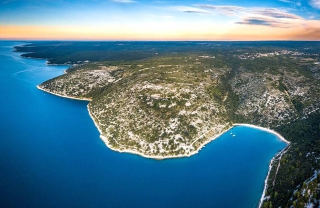 Infinity Pool Villa San Amore | Silent Valley, Pula area