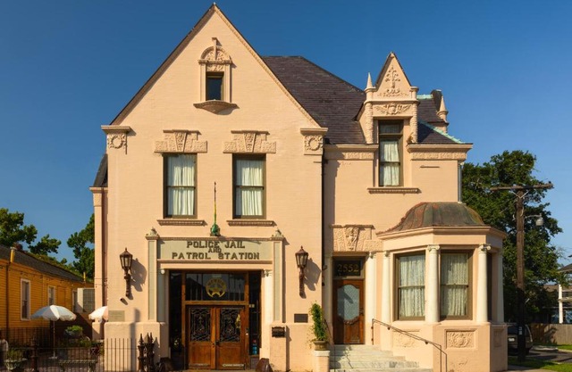 Inn at the Old Jail