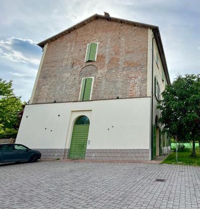 Intero appartamento con giardino in Palazzo del 1600