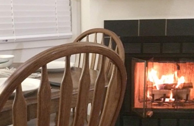 Inviting 2 BR/2 Ba sleeps 4 at The Summit near ski lift