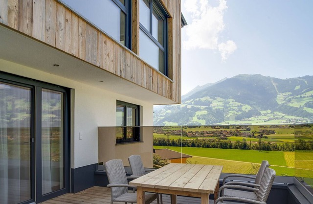 Inviting Apartment in Hart im Zillertal with Sauna