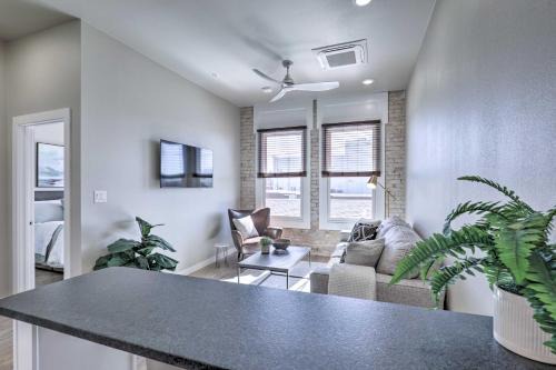 Inviting San Marcos Apartment with WasherandDryer