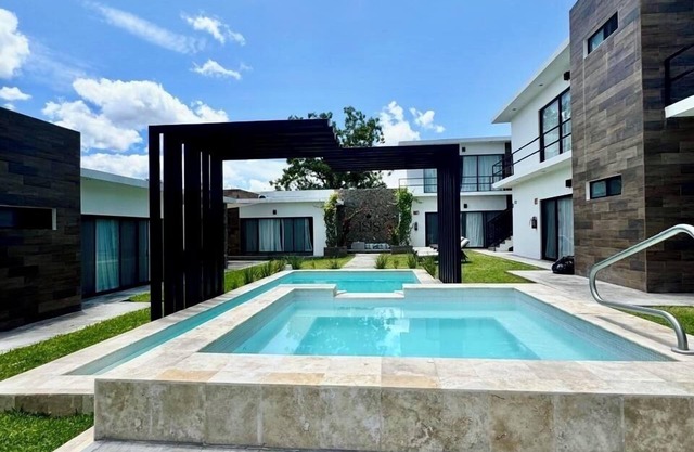 ISIS HOTEL BOUTIQUE