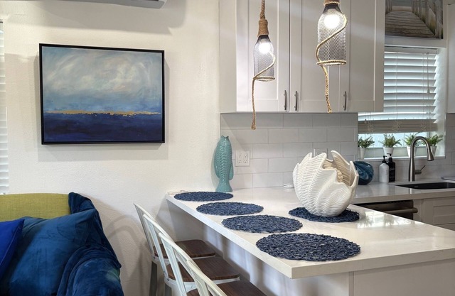 Islamorada Sanctuary - Canal Front & Private Beach Access