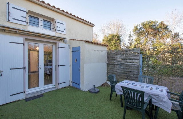 Issé IO - Maison à proximité de la plage