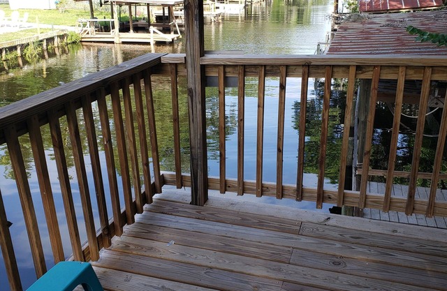 It's all about the water - #2! Pet-friendly!