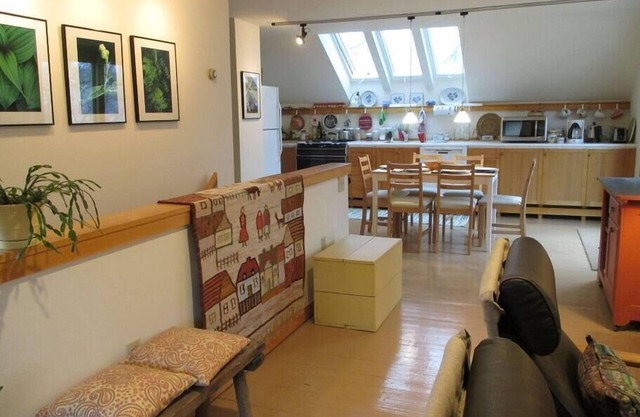 Ithaca Urban Retreat II /Cornell, Ithaca College