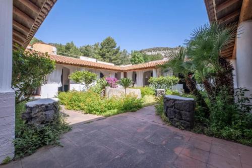 JERA Collection VULCANO UNO - Garden View