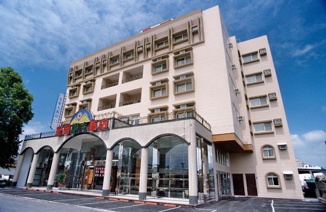 Jing Ai Hotel
