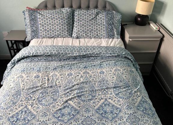 JOHN WAYNE'S LODGE by sea