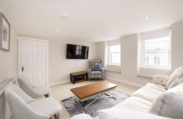 JOIVY Stylish 2-bed flat near Perth Museum