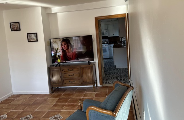 Josephine’s Mountain View home in downtown