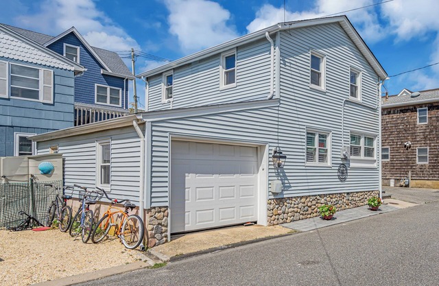 Just steps to the beach!