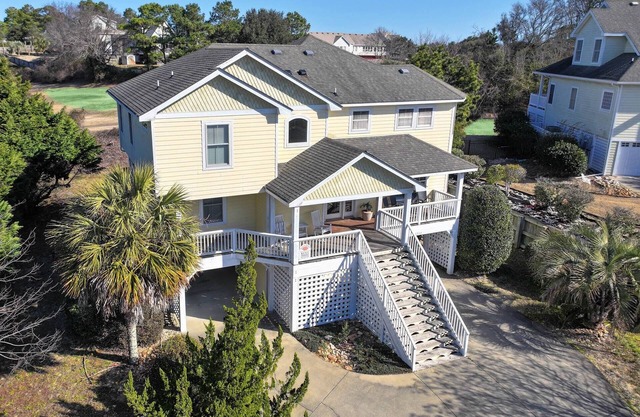 K0029 Show Boat scenic rental with pool, hot tub, and golf course views