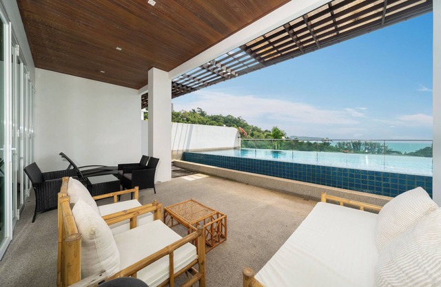 Kamala Falls Seaview 3BR Penthouse Serenity Escape with pool Phuket