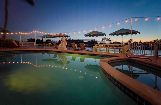 KANDA ZEN Apt 1 - pool & walk to the beach!