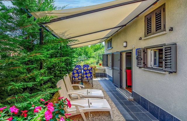 Karolina by Interhome