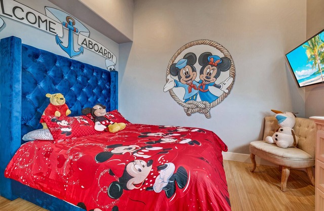 Kids paradise, FENCED JACUZZI/POOL,AC,strollers, cribs TOYS⭐️ONLY FAMILY