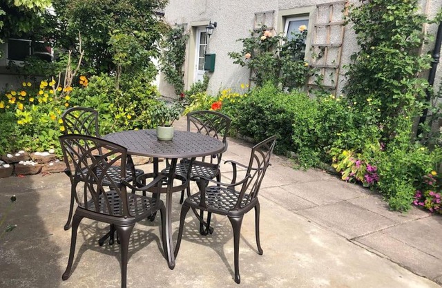 Kings Cottage, Nairn - a charming place to stay