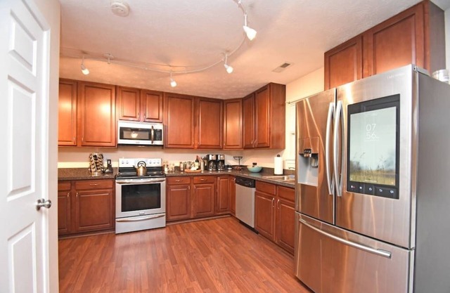 Kings Manor · The Best of North Cincinnati @ Kings Manor