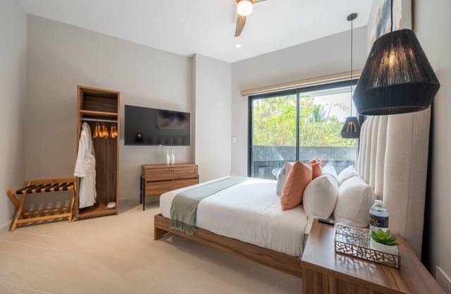 Kippal Turquesa | Luxurious 2-Bedroom Apartment