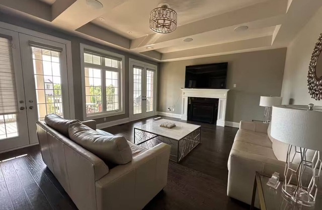 Kleinburg Luxe Retreat | Chill Views Vibes