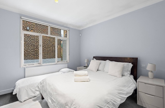 Knightsbridge & Harrods 1 Bed Apartment - 4 Guests