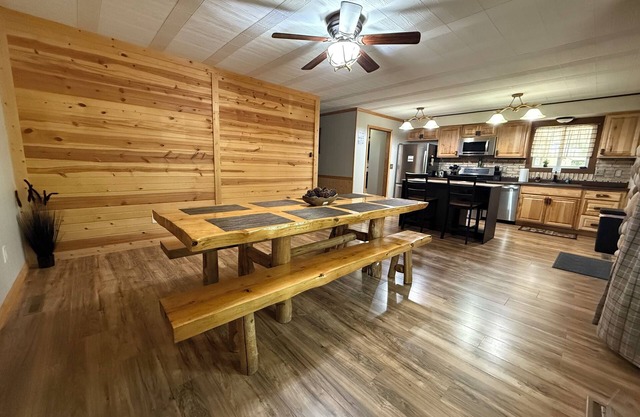 Knotty by Nature! Firepit and Parking! Less than a mile to trails and the lake!