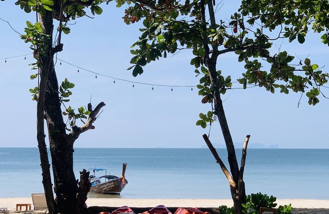 Koh Jum Delight Beach