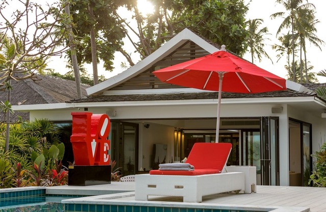 Koh Samui Luxury BeachFront Villa - sleeps 10