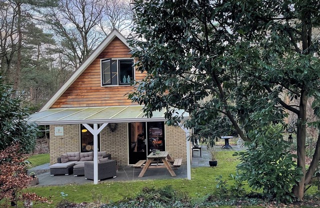 Kom tot rust en ontspanning in het bos van Norg (Drenthe) Met alle faciliteiten