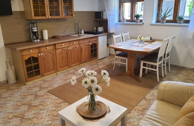 Komfortowy apartament nad Zalewem Sulejowskim