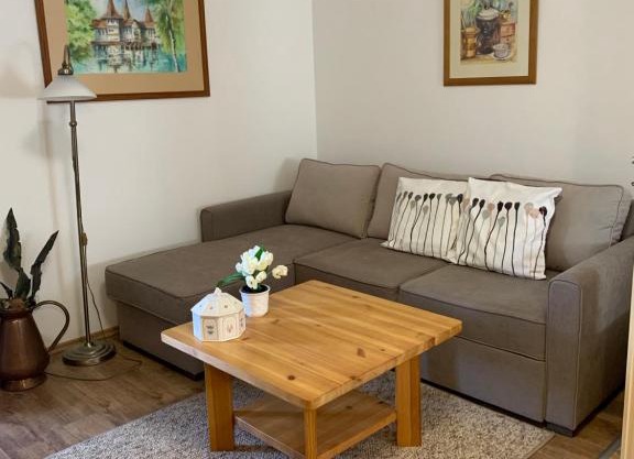 KŐNIG APARTMAN II.